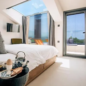 https://to-be-social-house.turkeyfethiyehotels.com