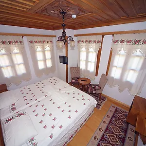 Apart Otel Ata Konagi